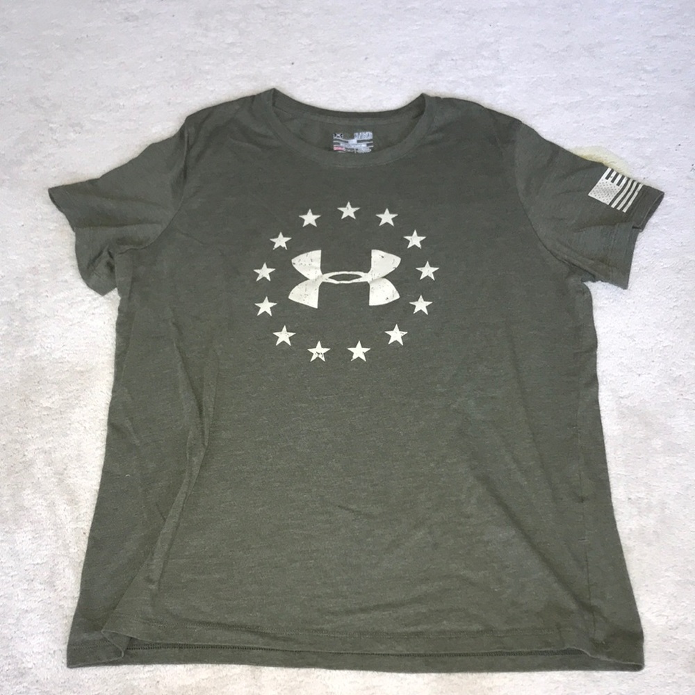 ❤️UNDER ARMOR TEE!